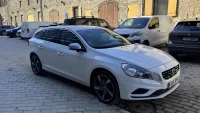 Volvo V60 R Design 2.0 120kW thumbnail