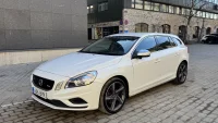 Volvo V60 R Design 2.0 120kW thumbnail