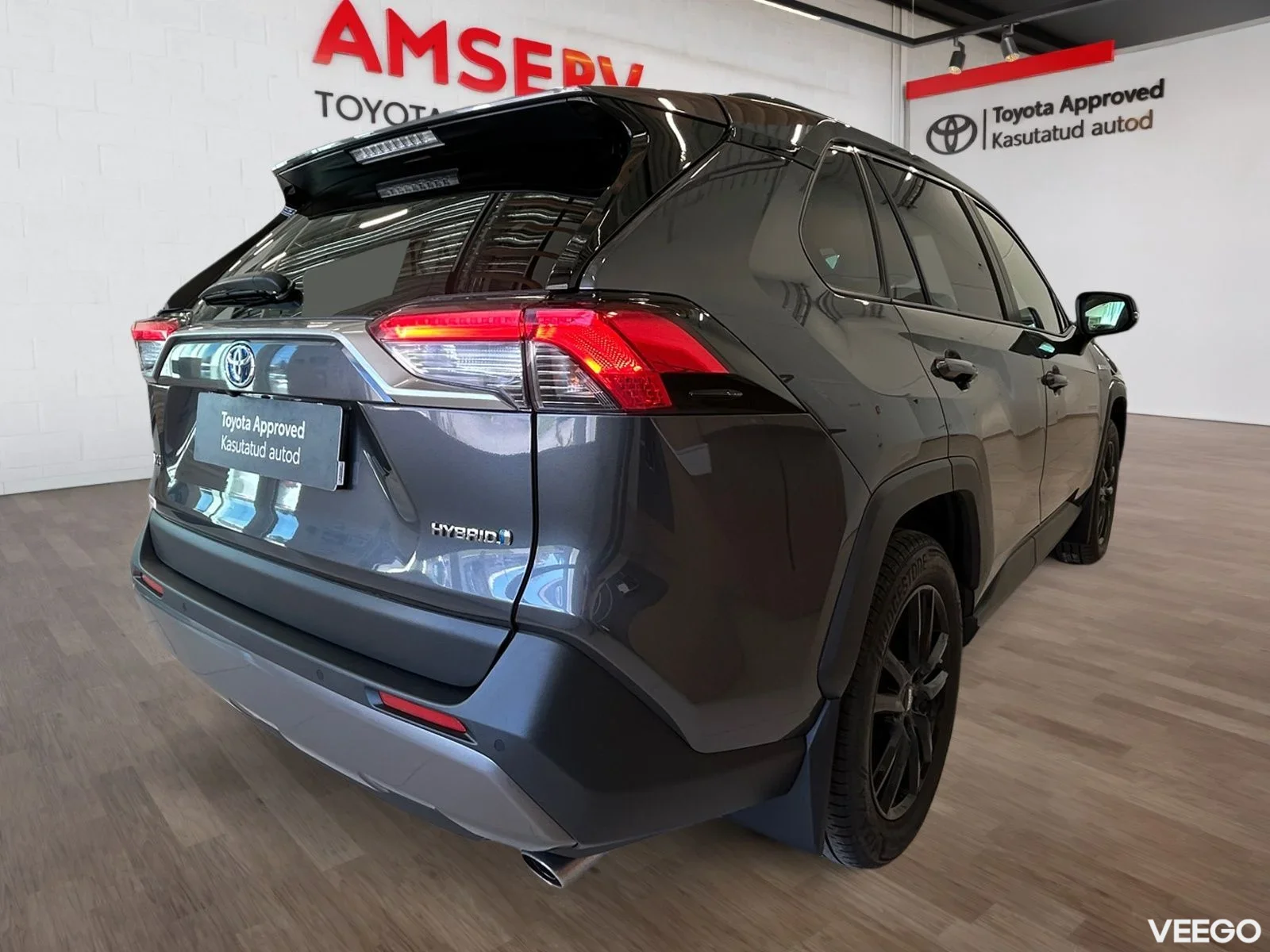 Toyota RAV4 Luxury Plus Hyrbid 2.5 131kW