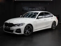 BMW 320 2.0 135kW thumbnail
