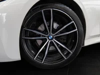 BMW 320 2.0 135kW thumbnail