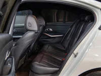 BMW 320 2.0 135kW thumbnail