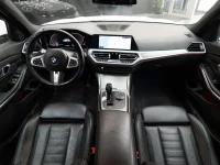 BMW 320 2.0 135kW thumbnail