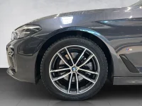 BMW 520 Touring M-Sportpakett LCi MHEV 140kW thumbnail