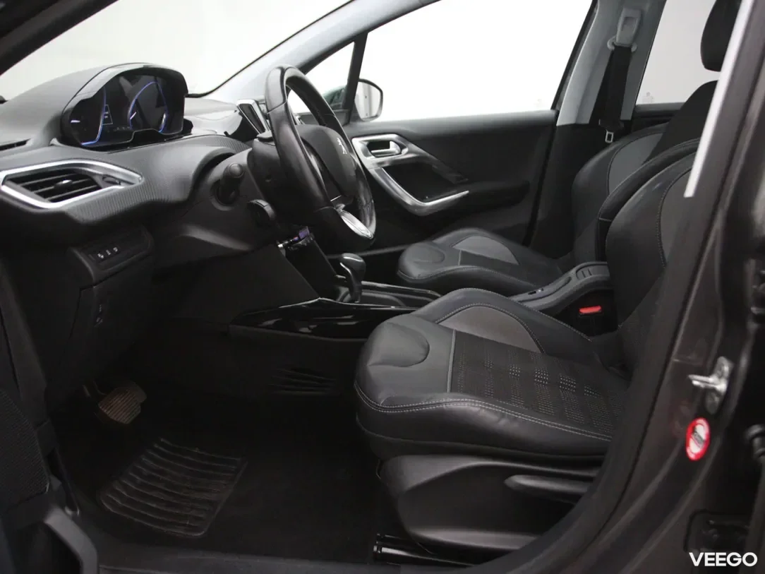 Peugeot 2008 1.2 81kW