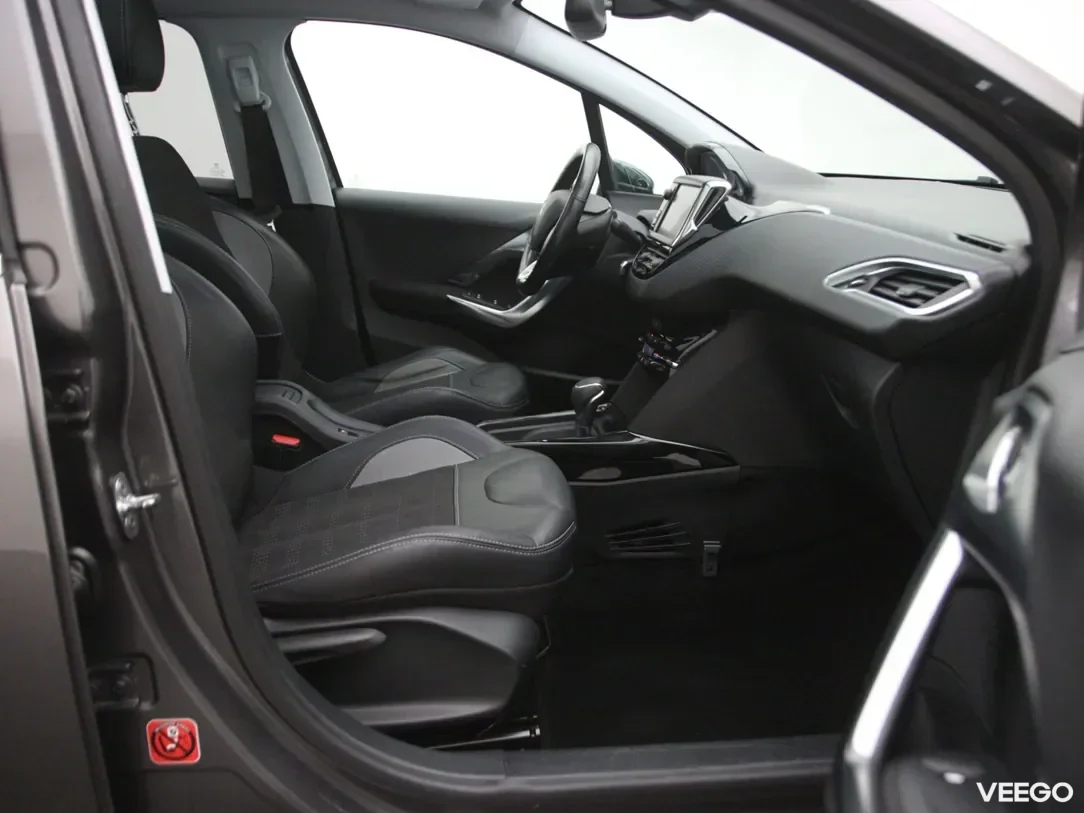 Peugeot 2008 1.2 81kW
