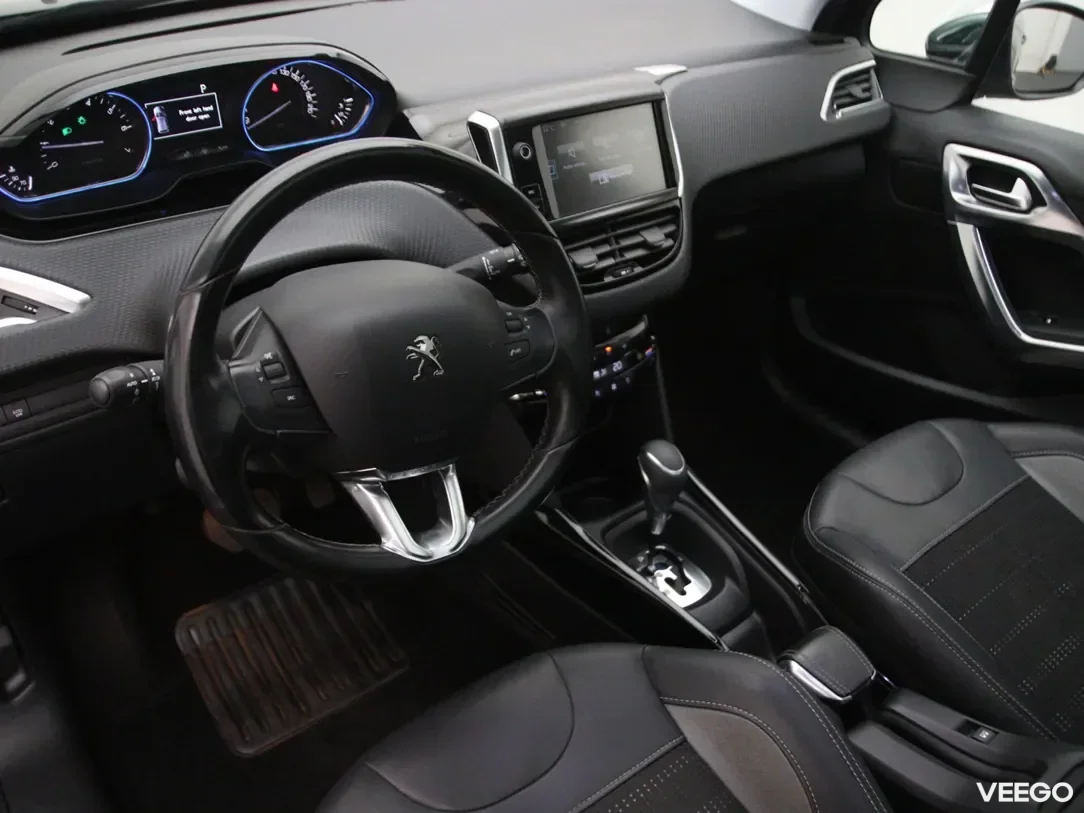 Peugeot 2008 1.2 81kW