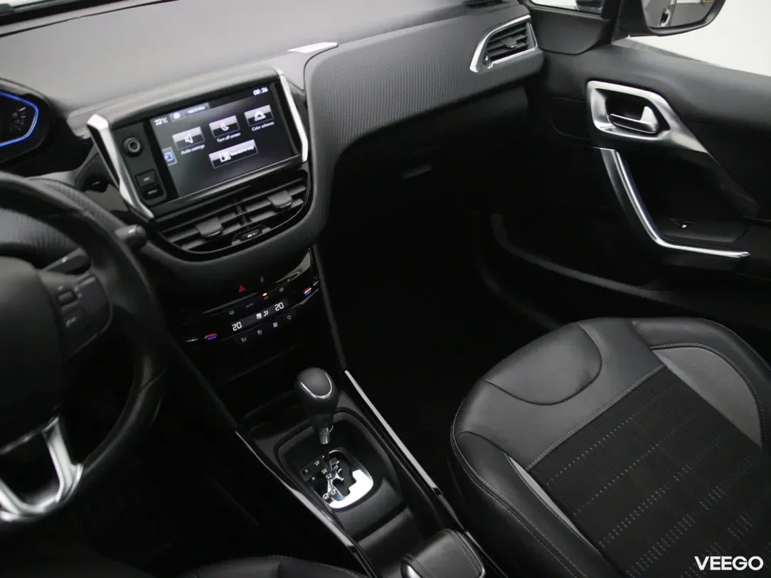 Peugeot 2008 1.2 81kW