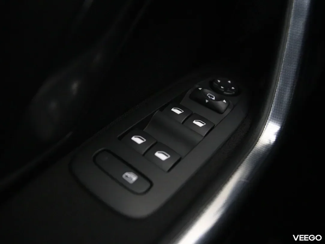 Peugeot 2008 1.2 81kW