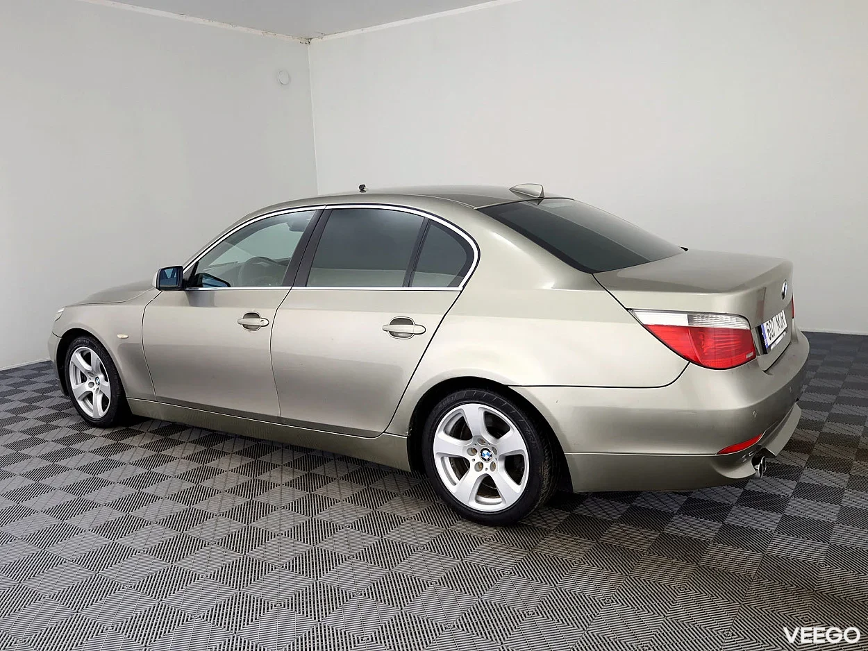 BMW 520 2.2 125kW