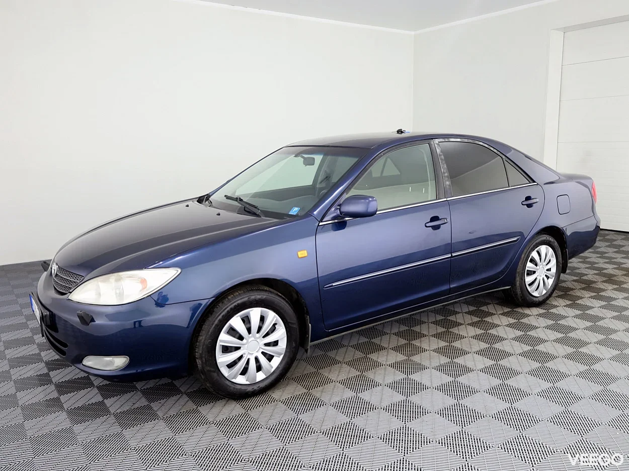 Toyota Camry 2.4 112kW