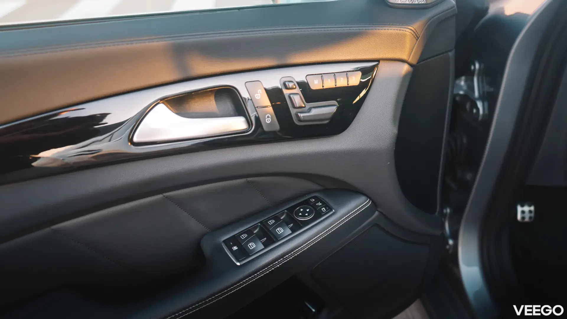 Mercedes-Benz CLS350 3.0 195kW