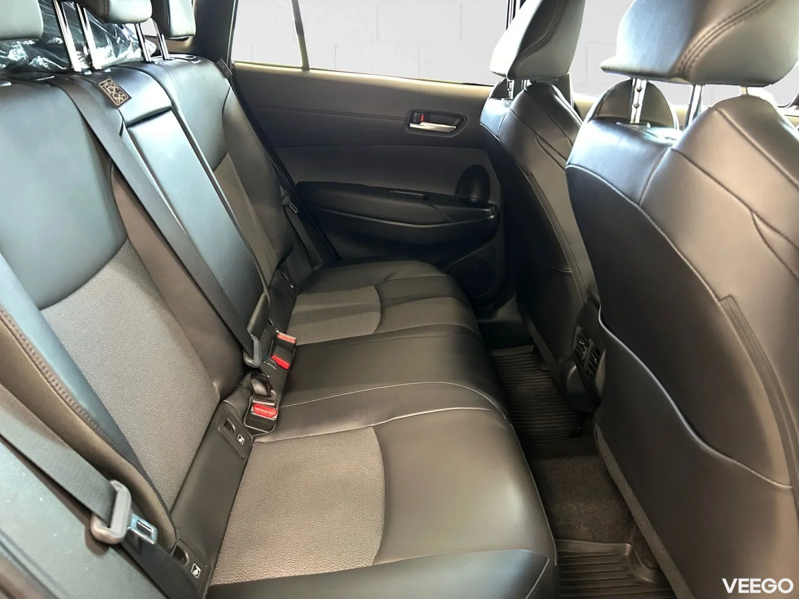 Toyota Corolla Luxury Limited Hybrid 2 112kW