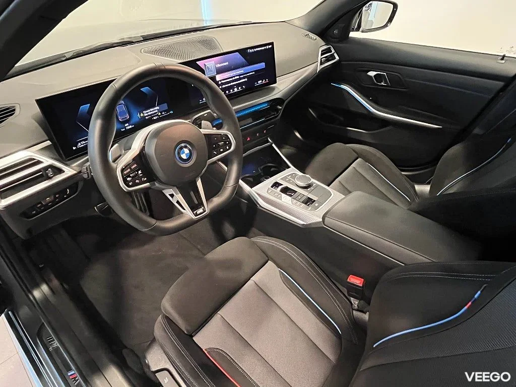 BMW 330 xDrive Sedan M-Sport Pro H/K Adaptiv Farthållare 215kW