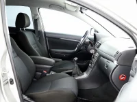 Toyota Avensis 2.0 108kW thumbnail