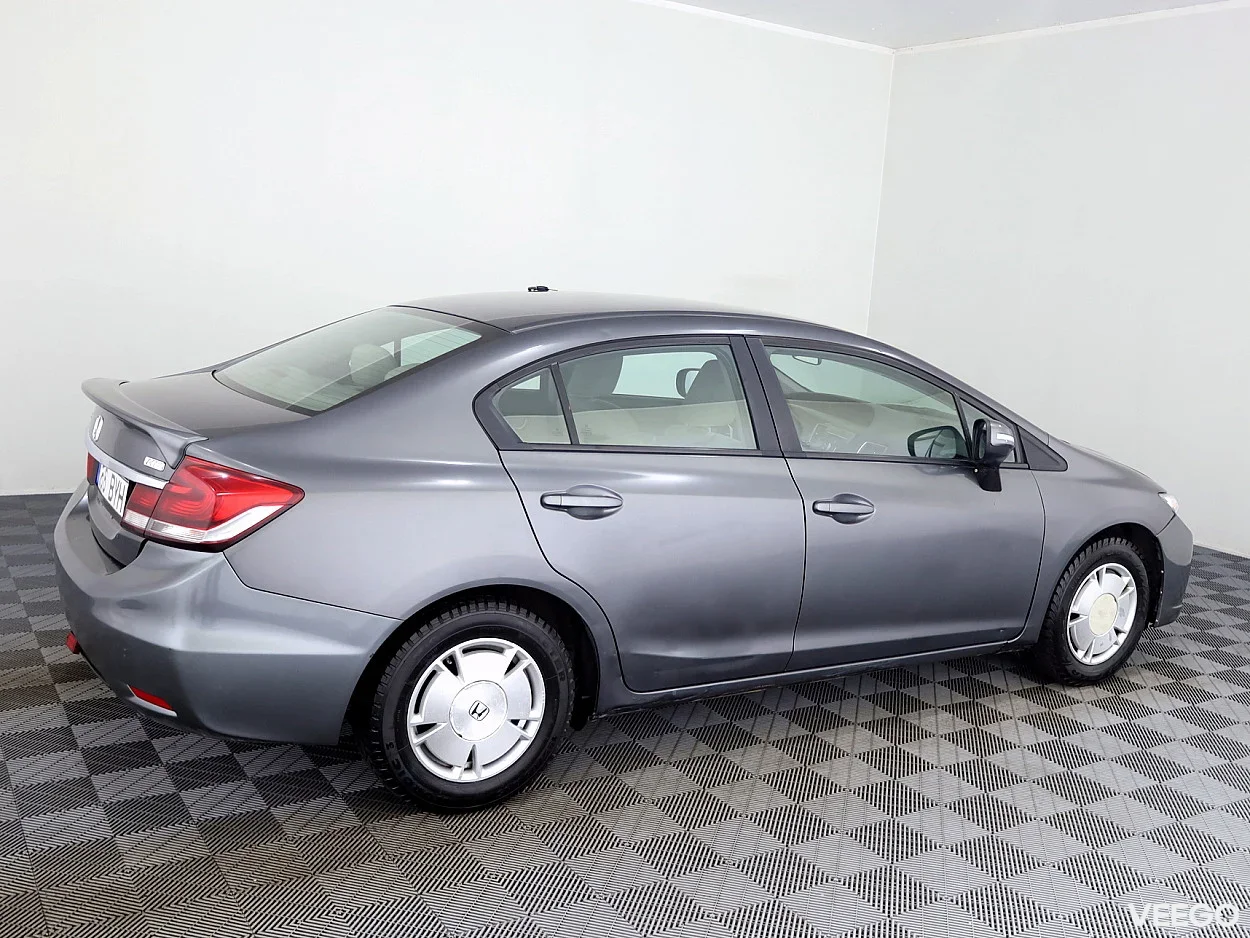 Honda Civic 1.8 104kW