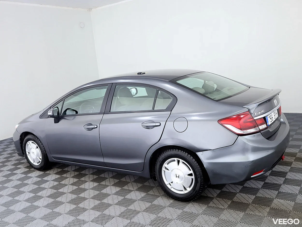 Honda Civic 1.8 104kW