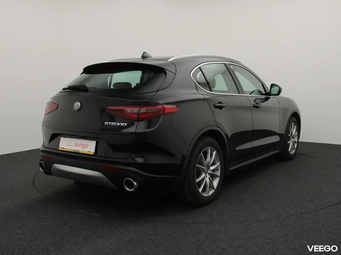 Alfa Romeo Stelvio 2.2 140kW