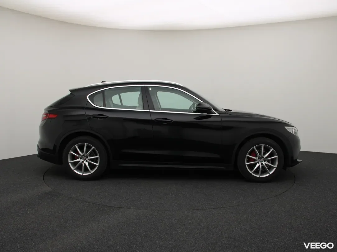Alfa Romeo Stelvio 2.2 140kW