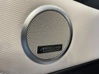 Land Rover Discovery R-Dynamic 3 221kW thumbnail