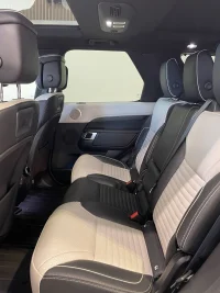 Land Rover Discovery R-Dynamic 3 221kW thumbnail