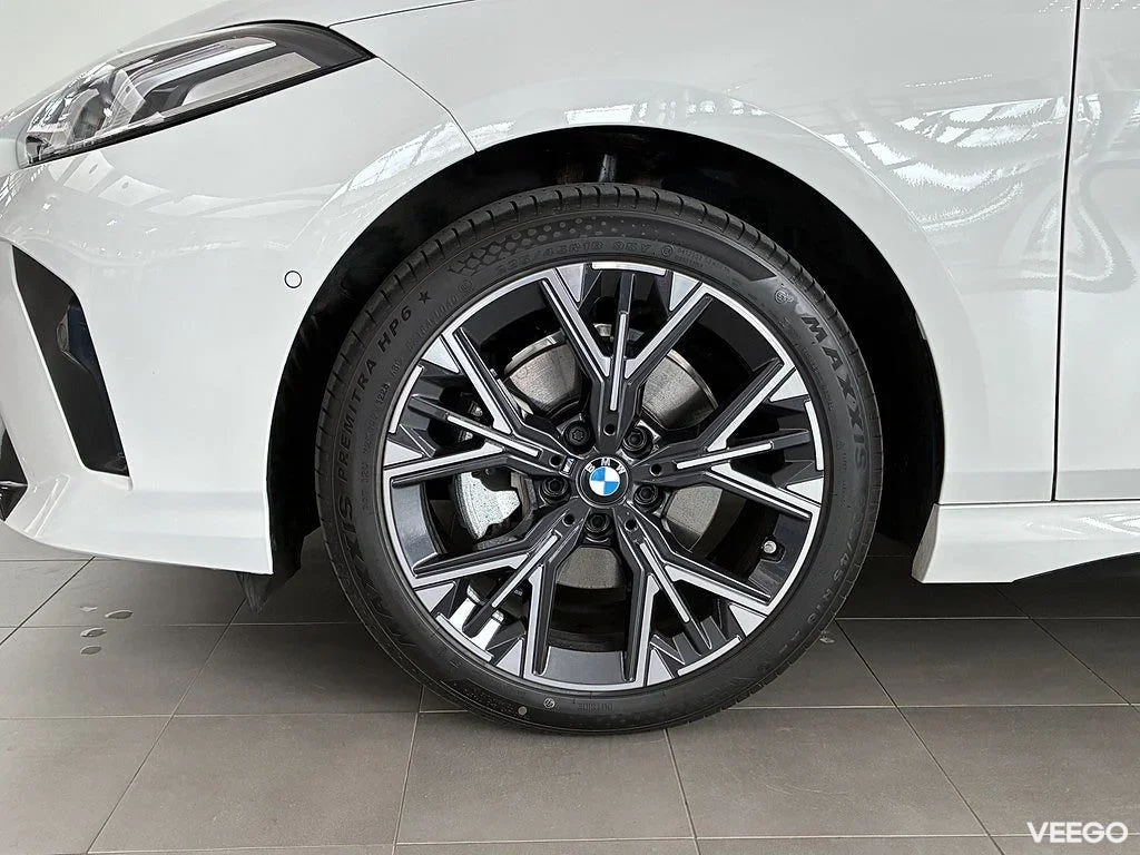 BMW 120 M Sport Aut Drive/Park-Assist Rattvärme Tonade rutor 125kW