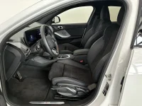 BMW 120 M Sport Aut Drive/Park-Assist Rattvärme Tonade rutor 125kW thumbnail