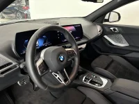 BMW 120 M Sport Aut Drive/Park-Assist Rattvärme Tonade rutor 125kW thumbnail