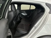 BMW 120 M Sport Aut Drive/Park-Assist Rattvärme Tonade rutor 125kW thumbnail