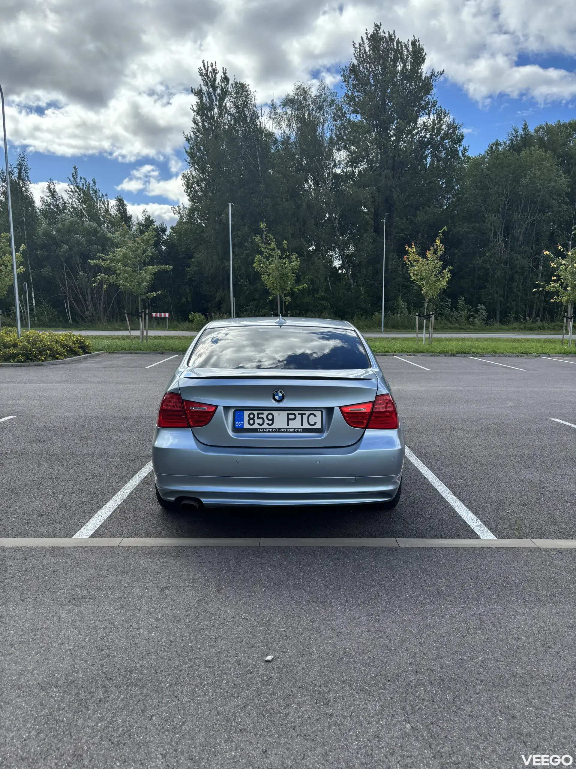 BMW 318 2.0 105kW