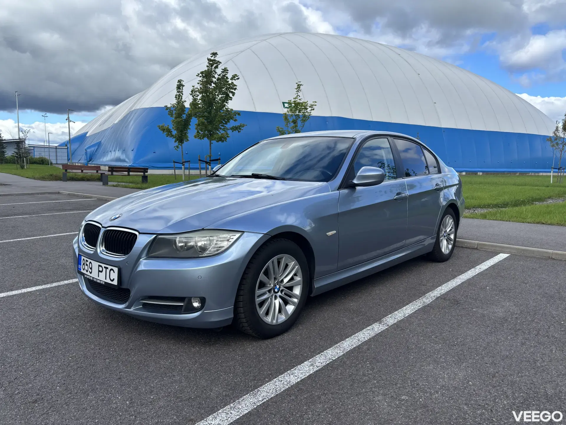 BMW 318 2.0 105kW