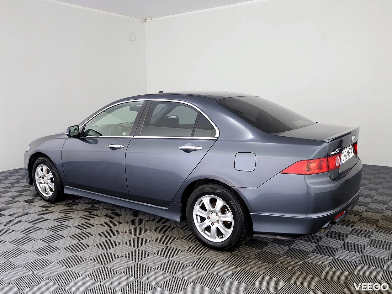 Honda Accord 2.4 141kW
