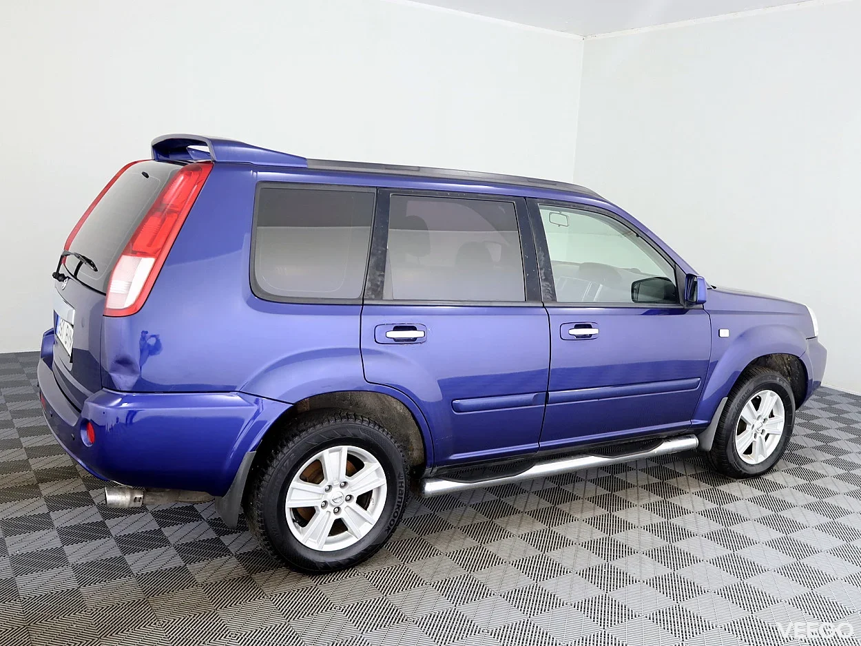 Nissan X-Trail 2.5 121kW