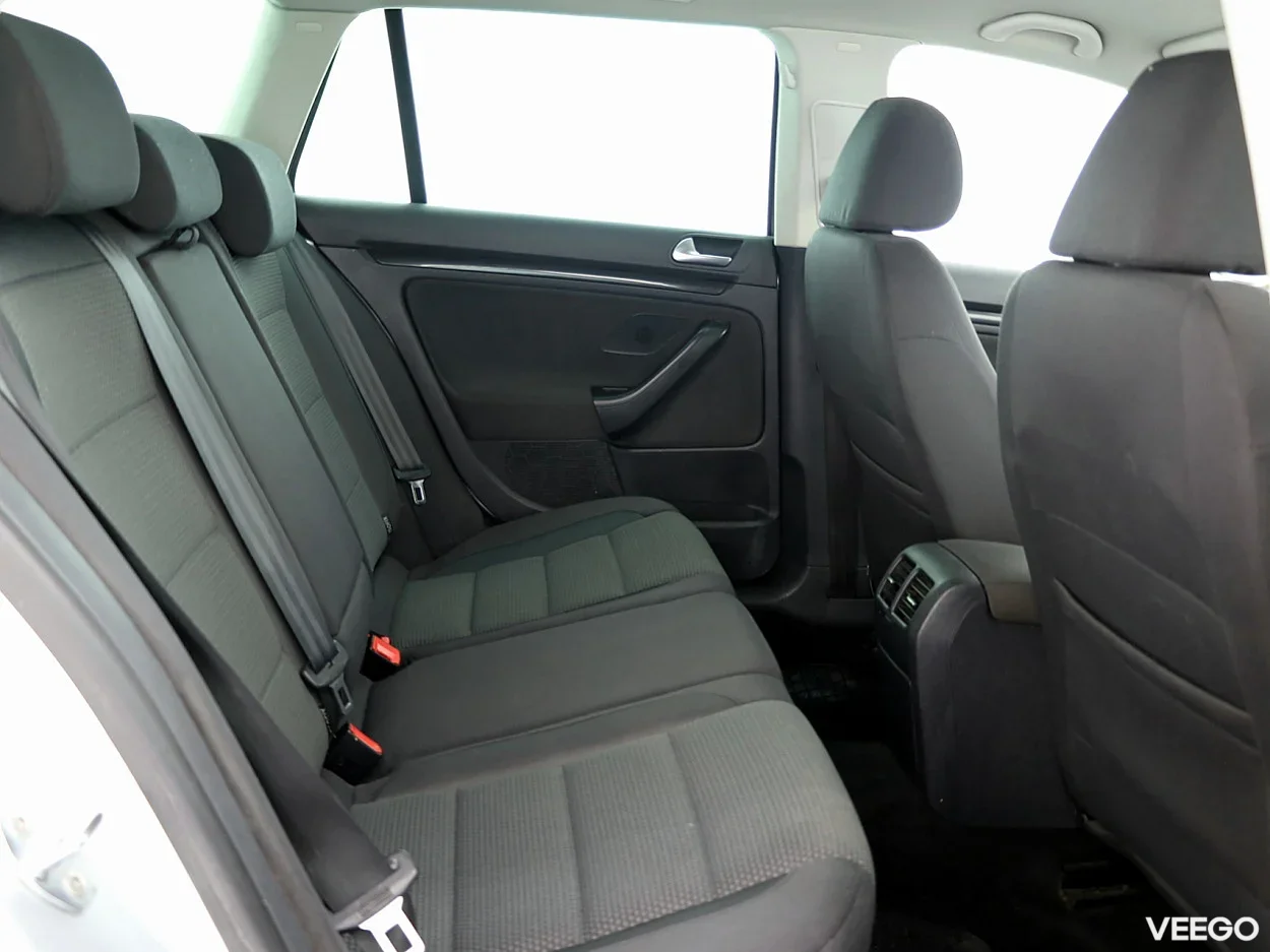 Volkswagen Golf 1.4 90kW