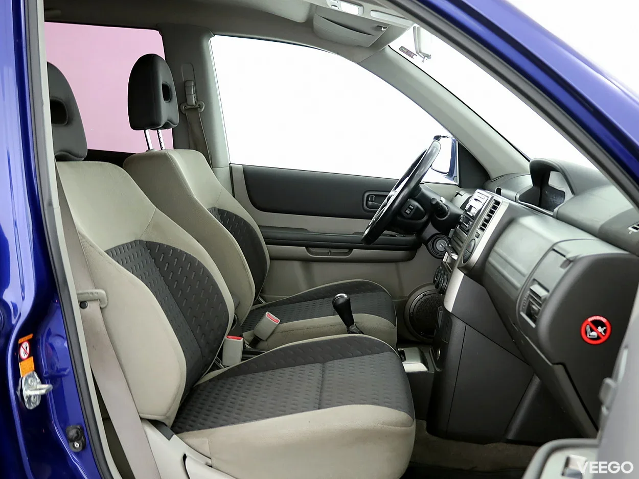 Nissan X-Trail 2.5 121kW