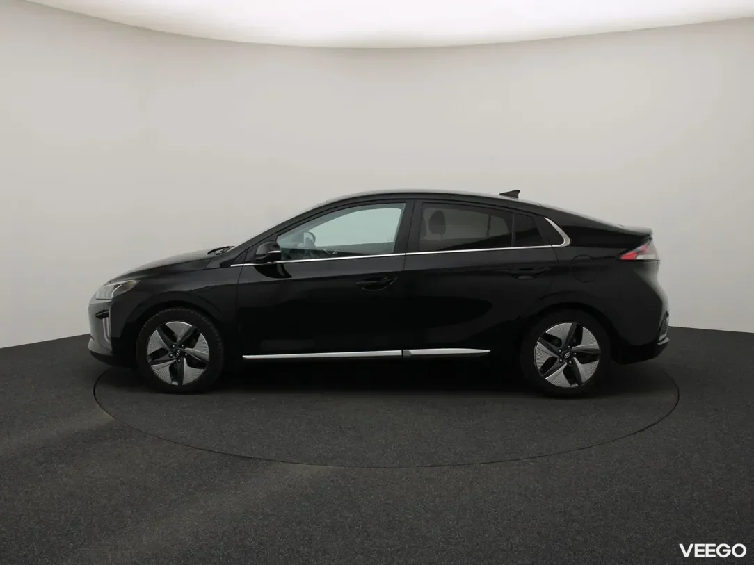Hyundai IONIQ 1.6 104kW
