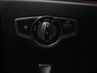 Mercedes-Benz E350 3 190kW thumbnail