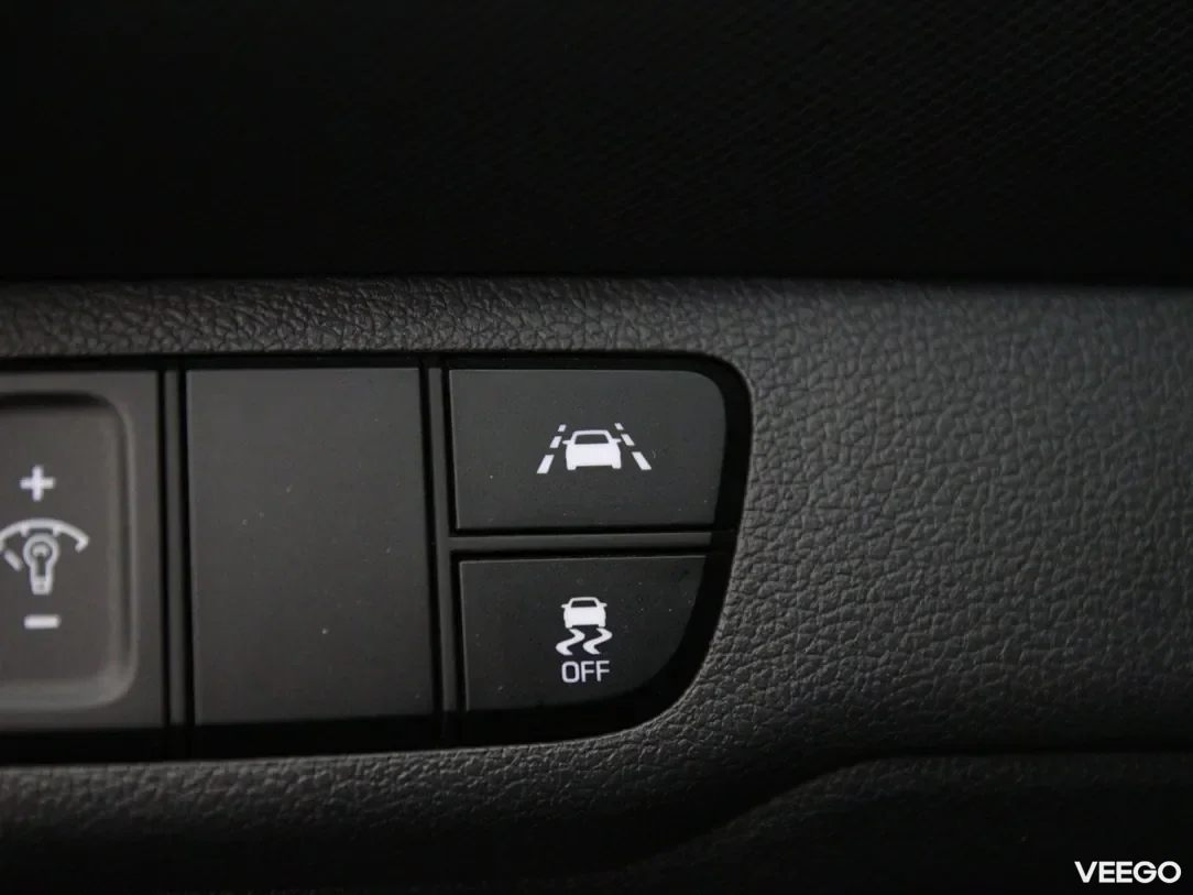 Hyundai IONIQ 1.6 104kW