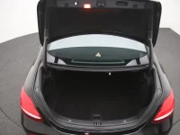 Mercedes-Benz E350 3 190kW thumbnail
