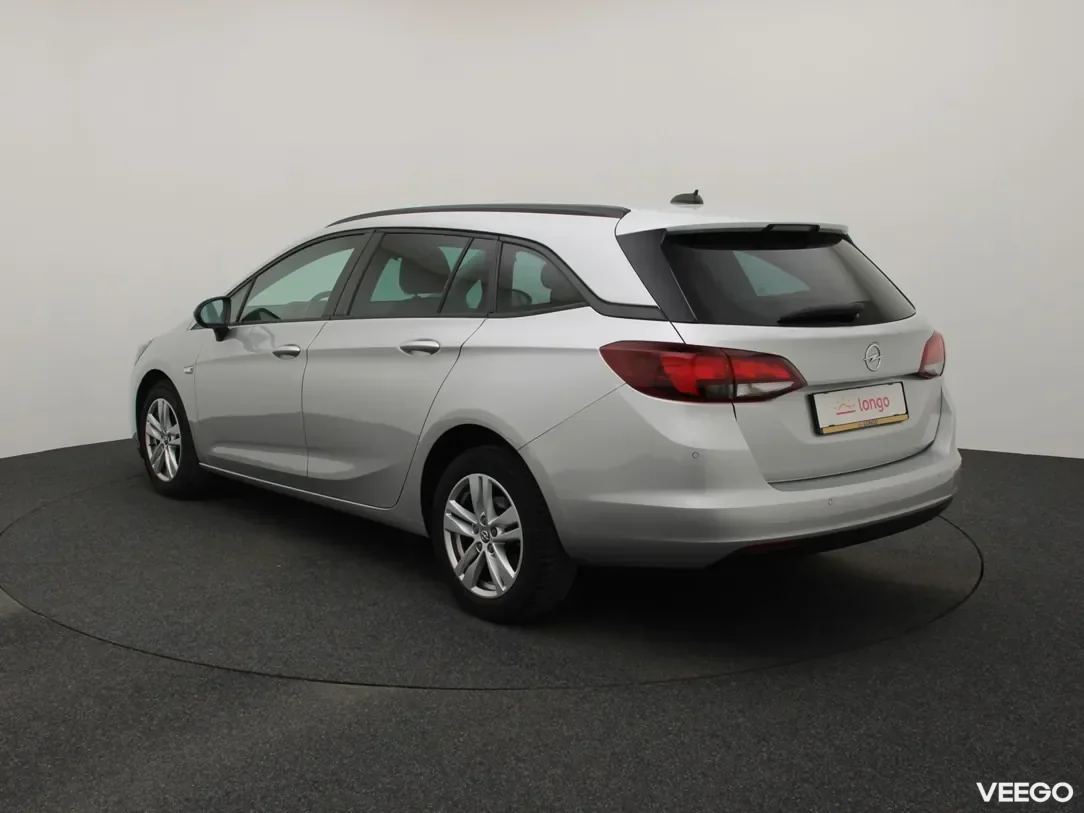 Opel Astra 1.4 107kW