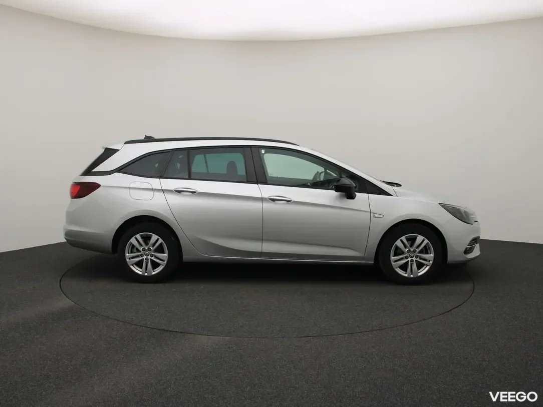 Opel Astra 1.4 107kW