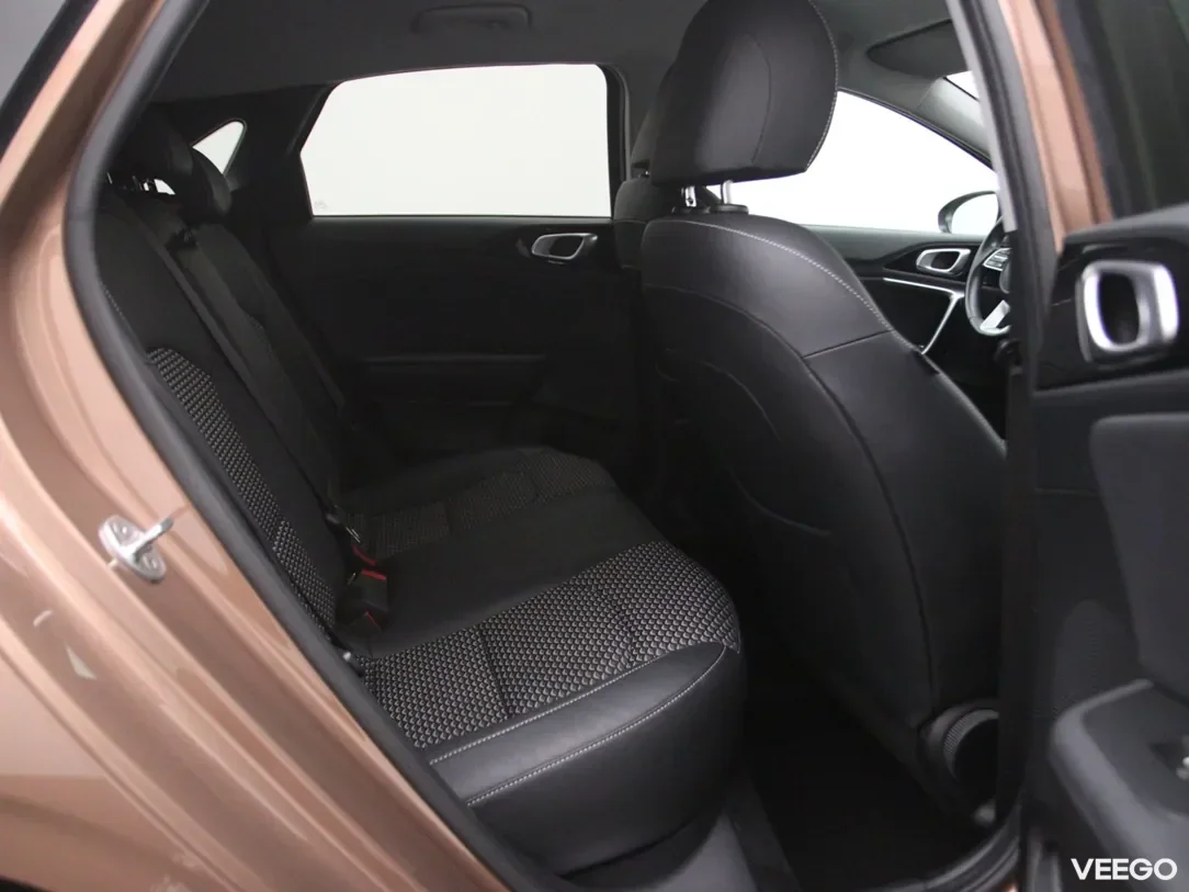 Kia Ceed Plus 1.5 118kW
