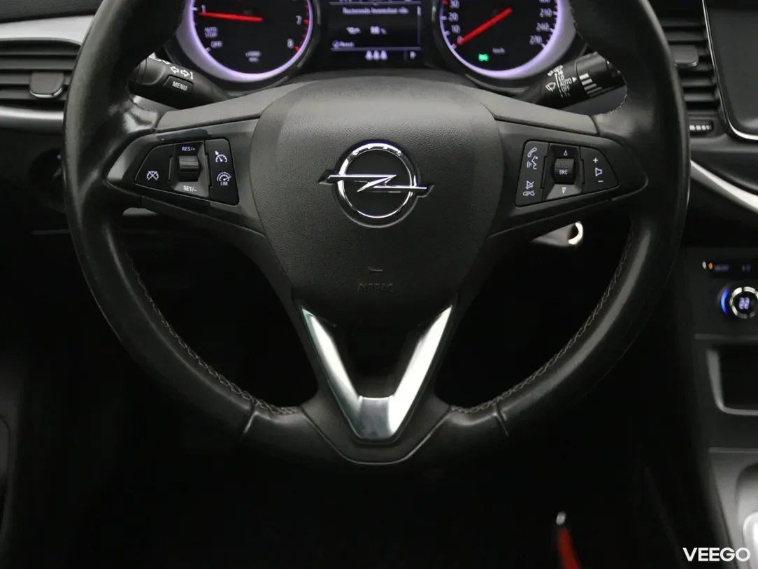 Opel Astra 1.4 107kW