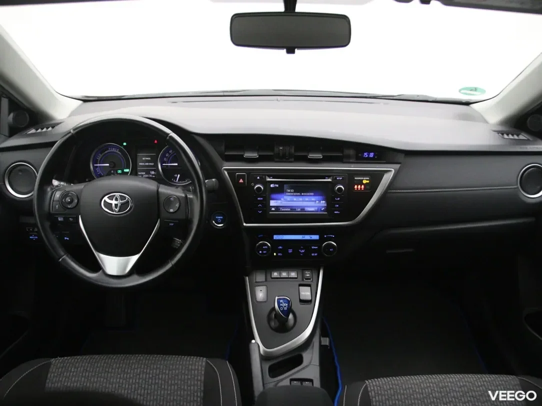 Toyota Auris 1.8 100kW