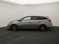 Toyota Auris 1.8 100kW thumbnail