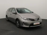 Toyota Auris 1.8 100kW thumbnail