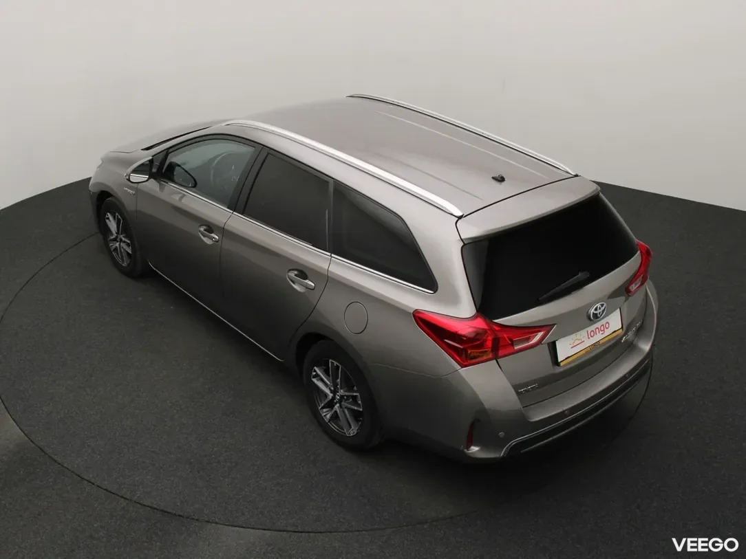 Toyota Auris 1.8 100kW