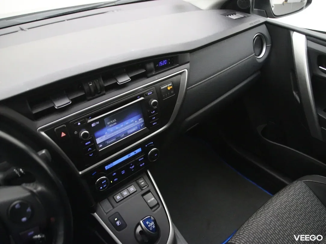 Toyota Auris 1.8 100kW