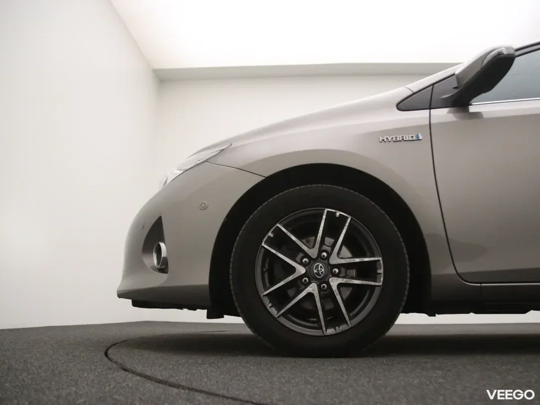 Toyota Auris 1.8 100kW
