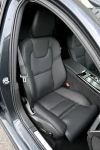 Volvo V60 AWD T8 H&K INSCRIPTION XENIUM INTELLI SAFE MY21 2 293kW thumbnail